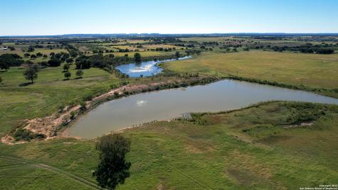 2433 Highway 588 Comanche TX 76442