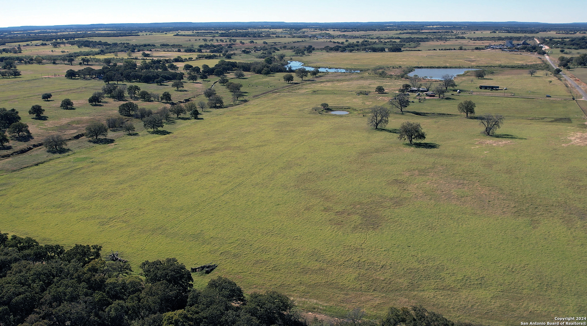 2433 Highway 588 Comanche TX 76442