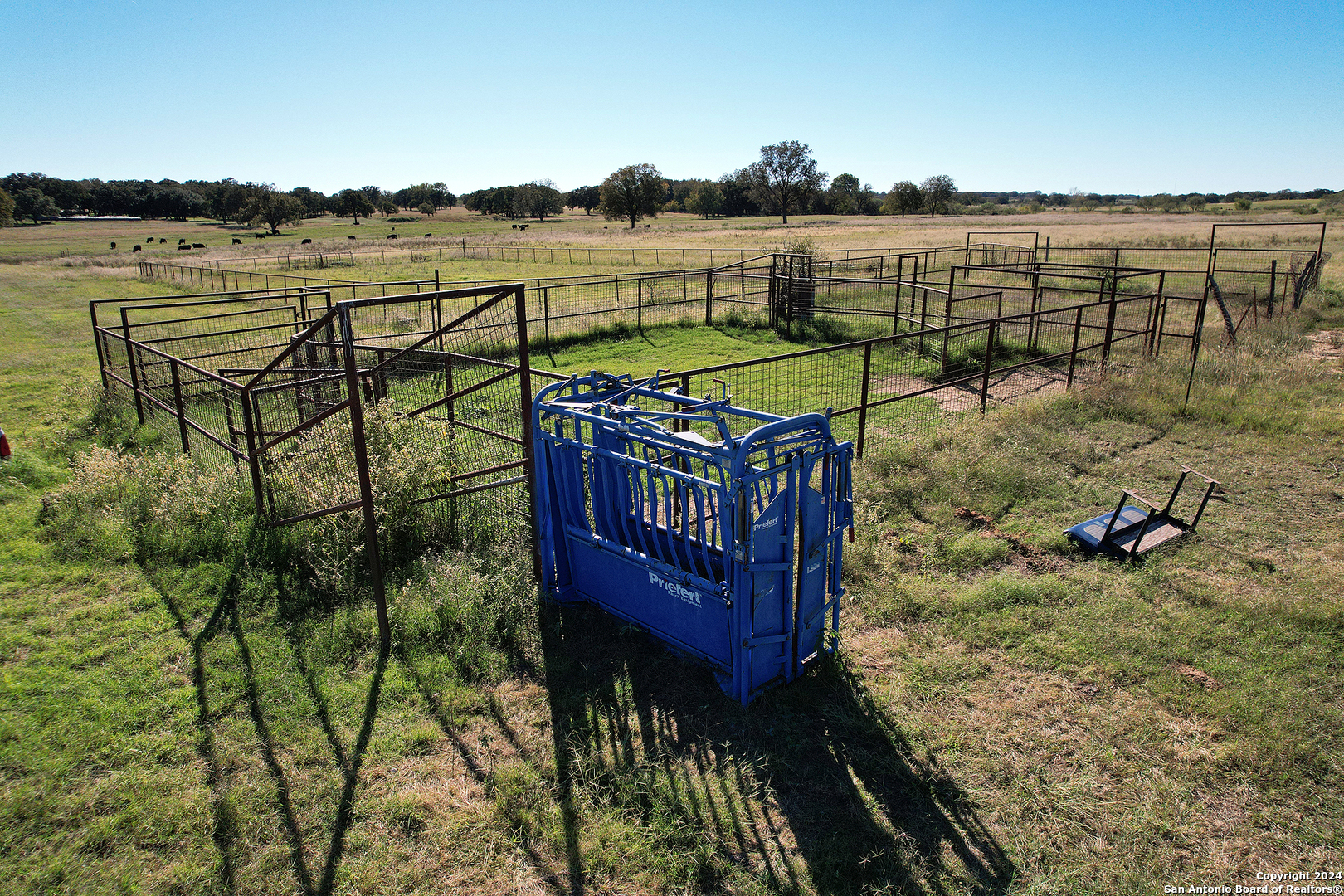 2433 Highway 588 Comanche TX 76442