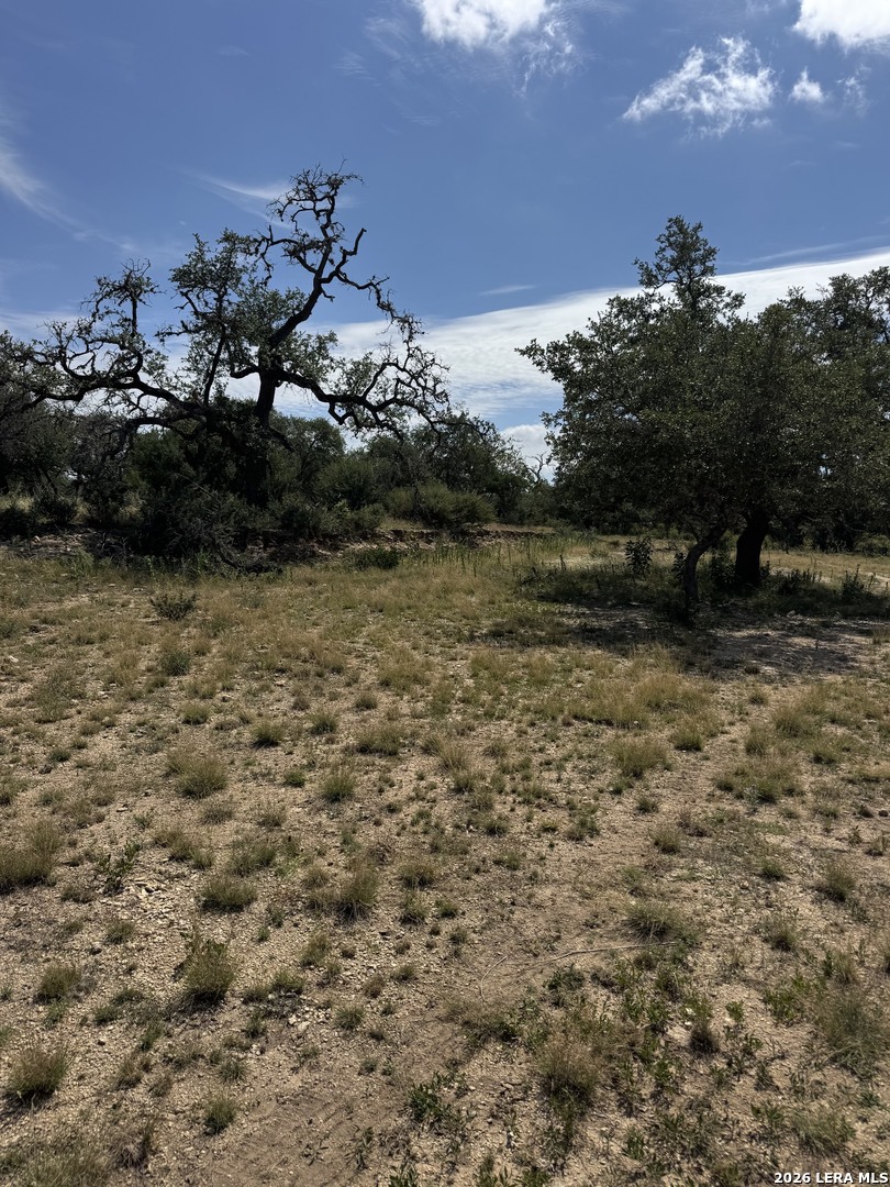 1864 Panther Hollow Bandera TX 78003