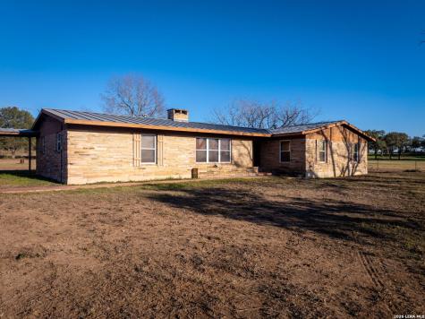 19512 Tonkawa Pass Garden Ridge TX 78266