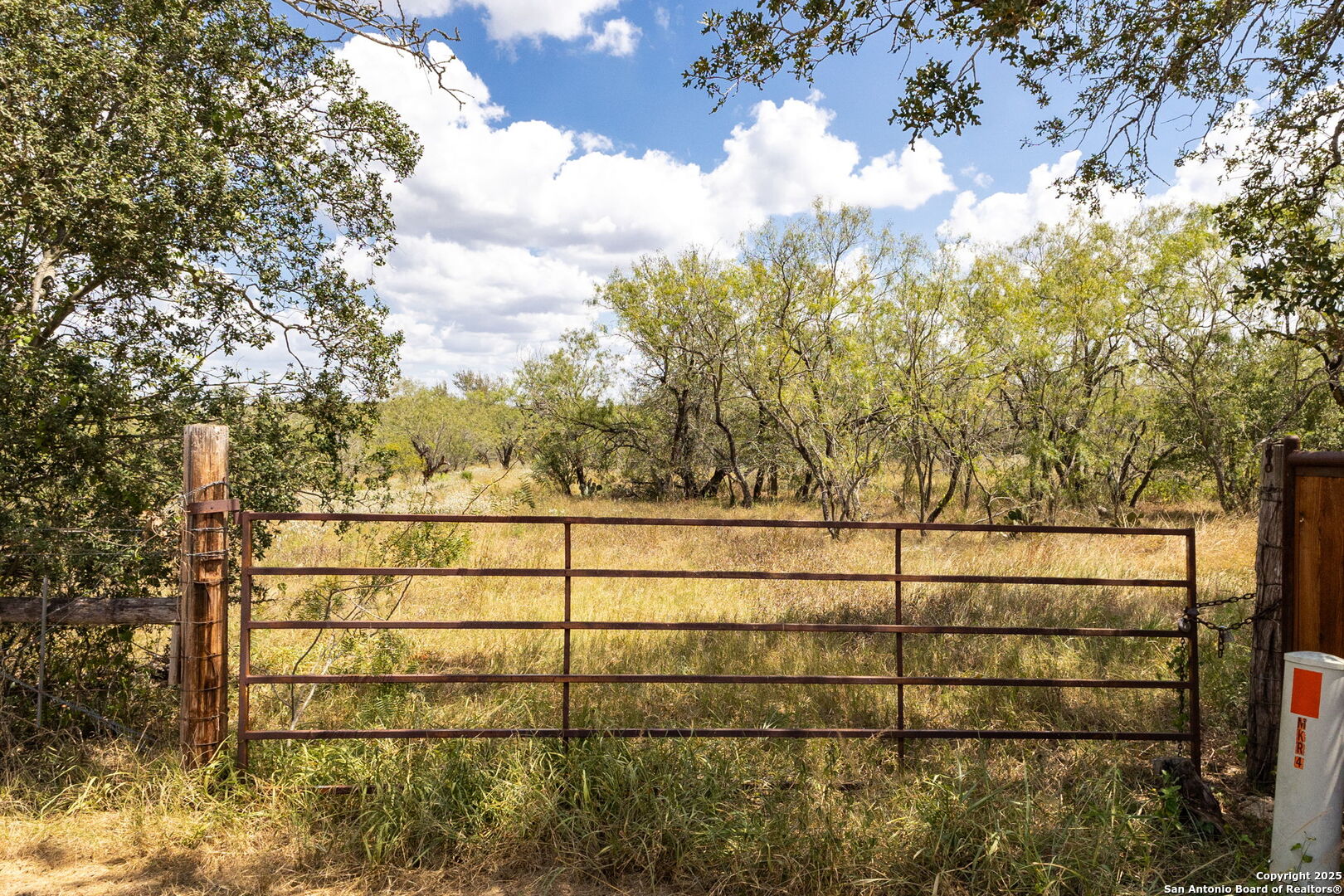 211 Halm Seguin TX 78155