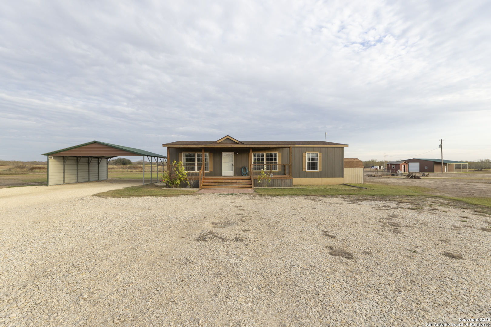 300 Private Road 2743 Moore TX 78057