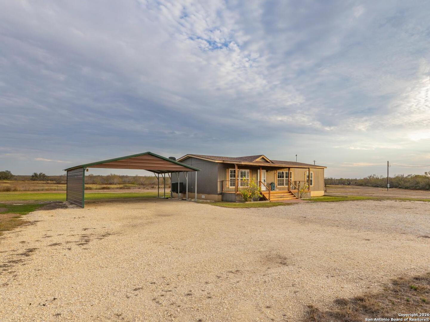 300 Private Road 2743 Moore TX 78057