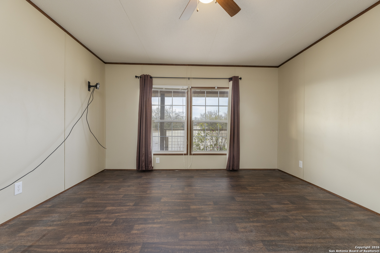300 Private Road 2743 Moore TX 78057