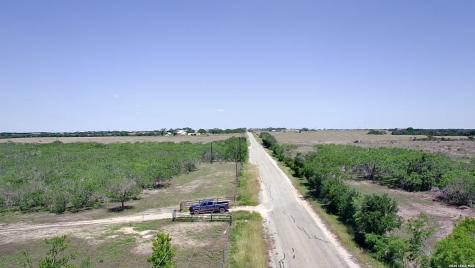 2103 County Road 138 Kenedy TX 78119