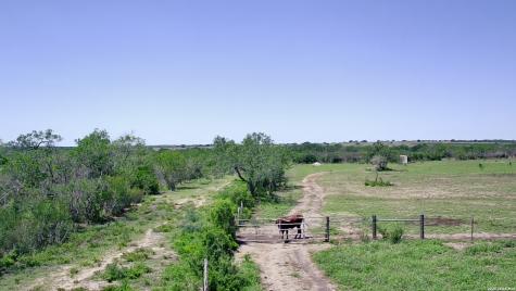 2103 County Road 138 Kenedy TX 78119