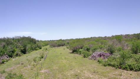 2103 County Road 138 Kenedy TX 78119