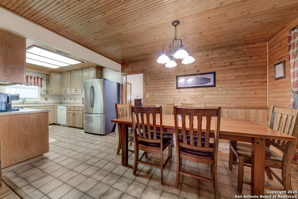 4190 Atkins Salado TX 76571