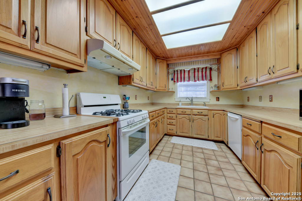4190 Atkins Salado TX 76571