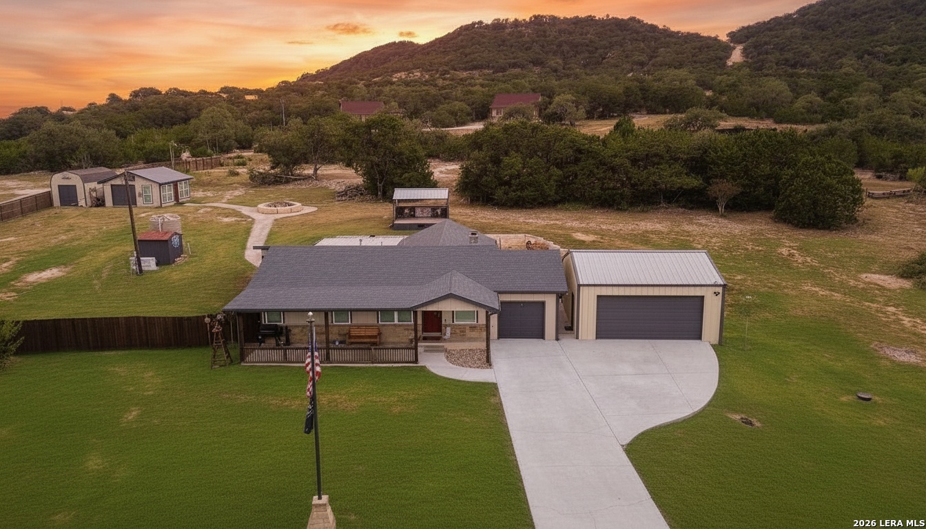 526 Cheyenne Trail Pipe Creek TX 78063
