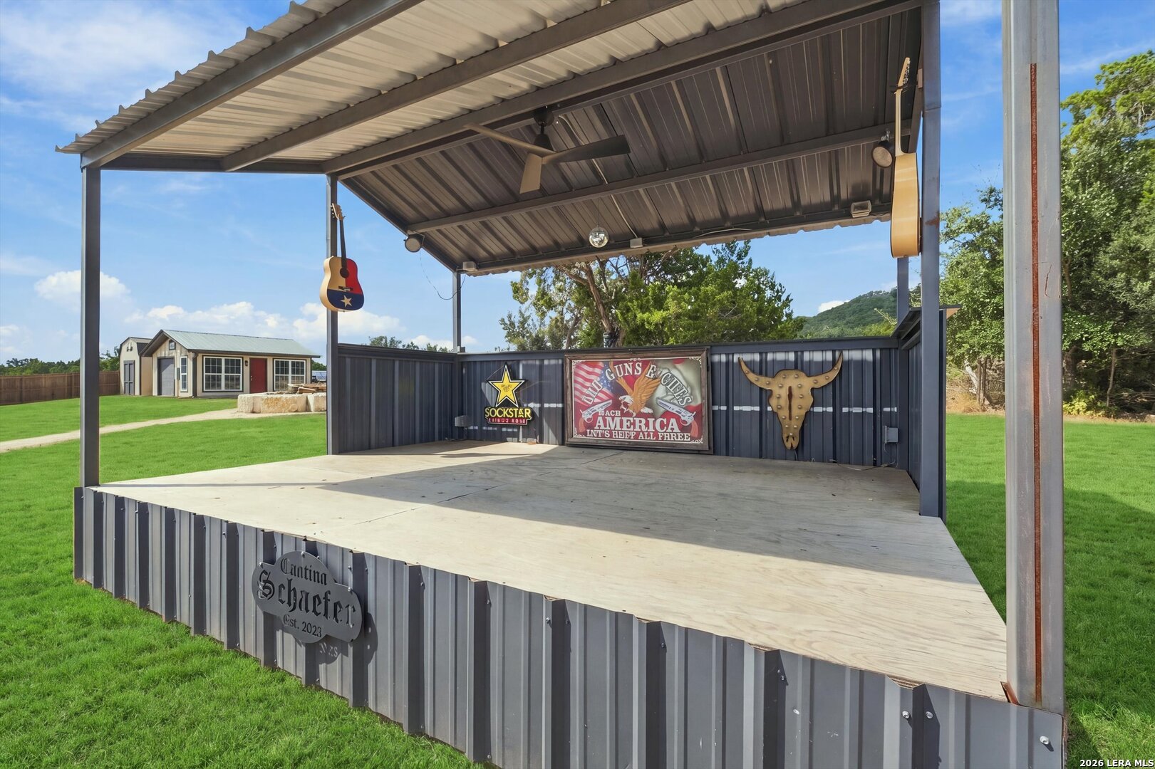 526 Cheyenne Trail Pipe Creek TX 78063