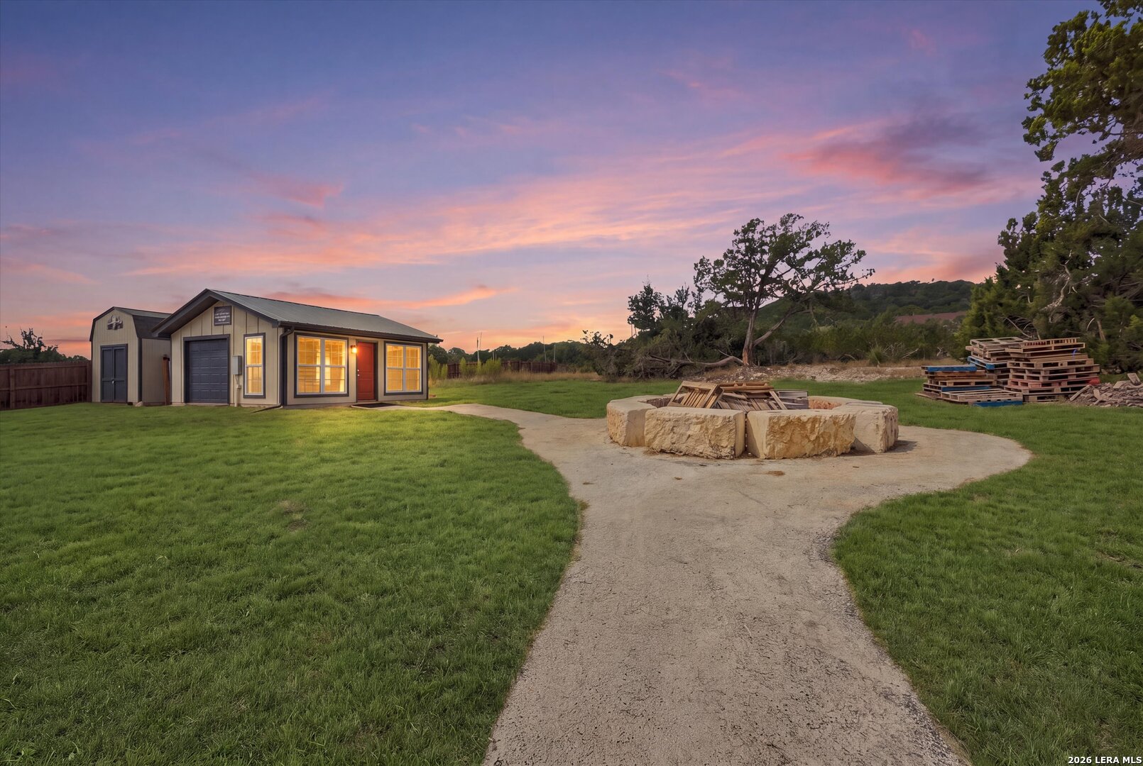 526 Cheyenne Trail Pipe Creek TX 78063