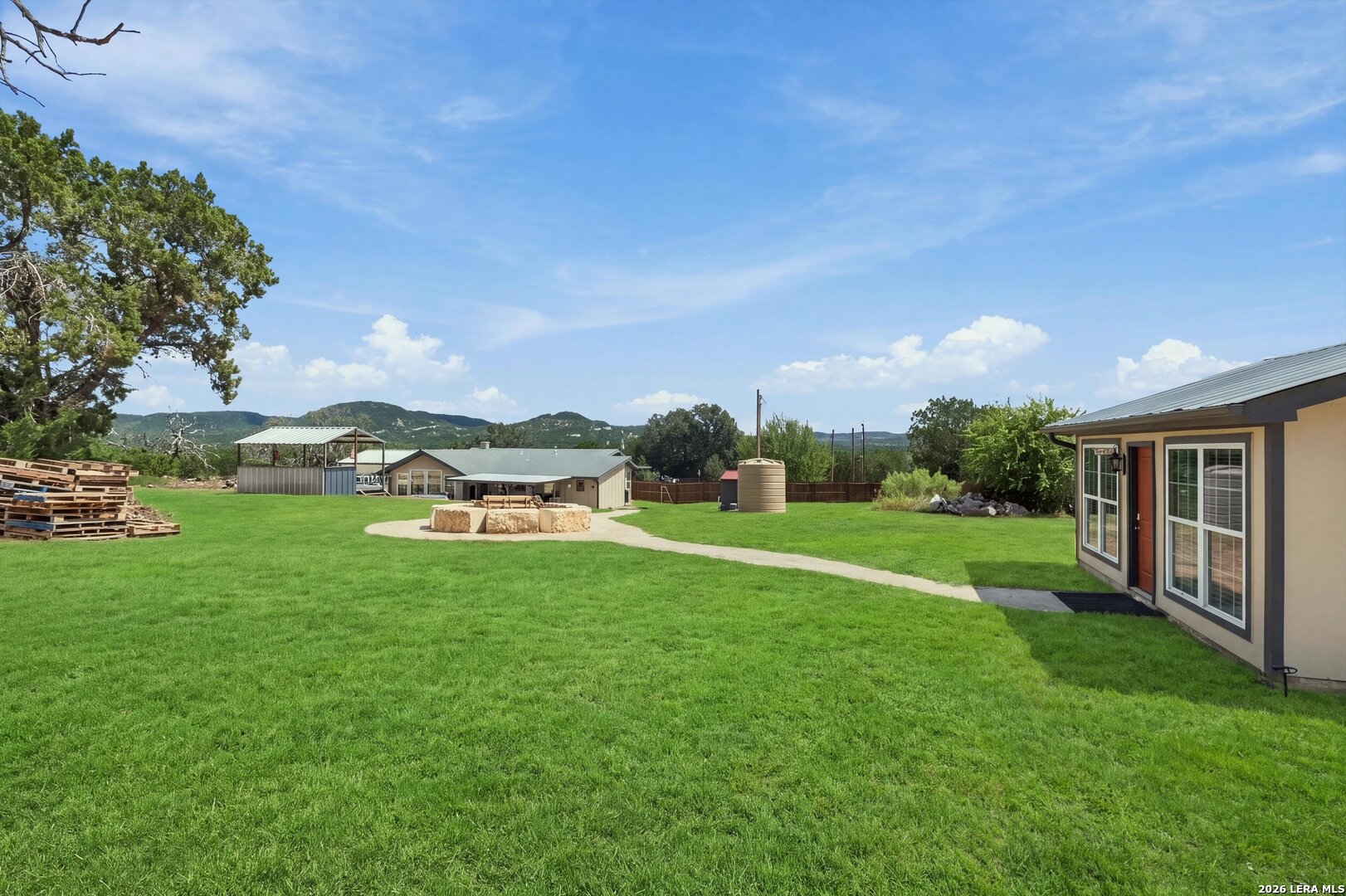 526 Cheyenne Trail Pipe Creek TX 78063