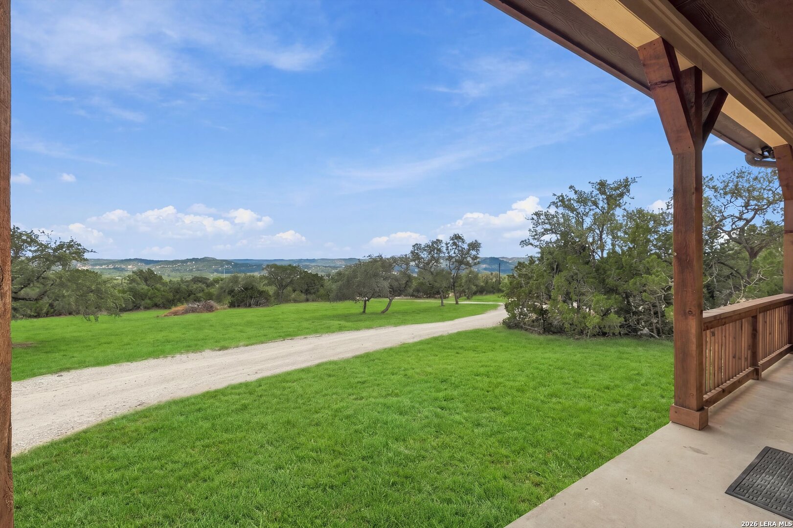 526 Cheyenne Trail Pipe Creek TX 78063