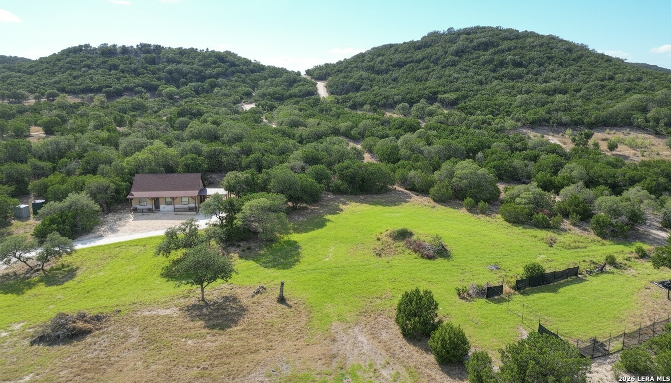 526 Cheyenne Trail Pipe Creek TX 78063