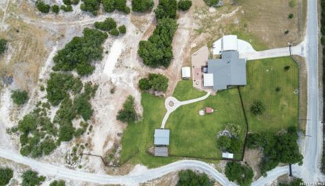 526 Cheyenne Trail Pipe Creek TX 78063