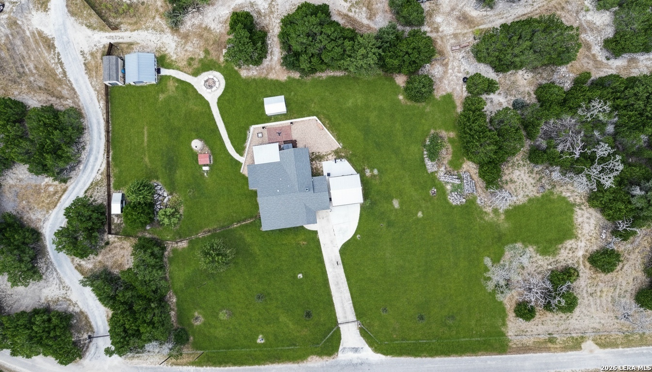 526 Cheyenne Trail Pipe Creek TX 78063