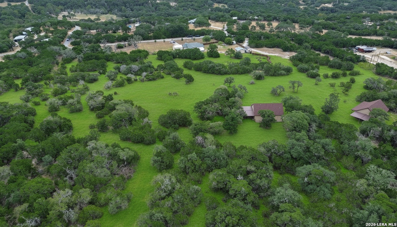 526 Cheyenne Trail Pipe Creek TX 78063