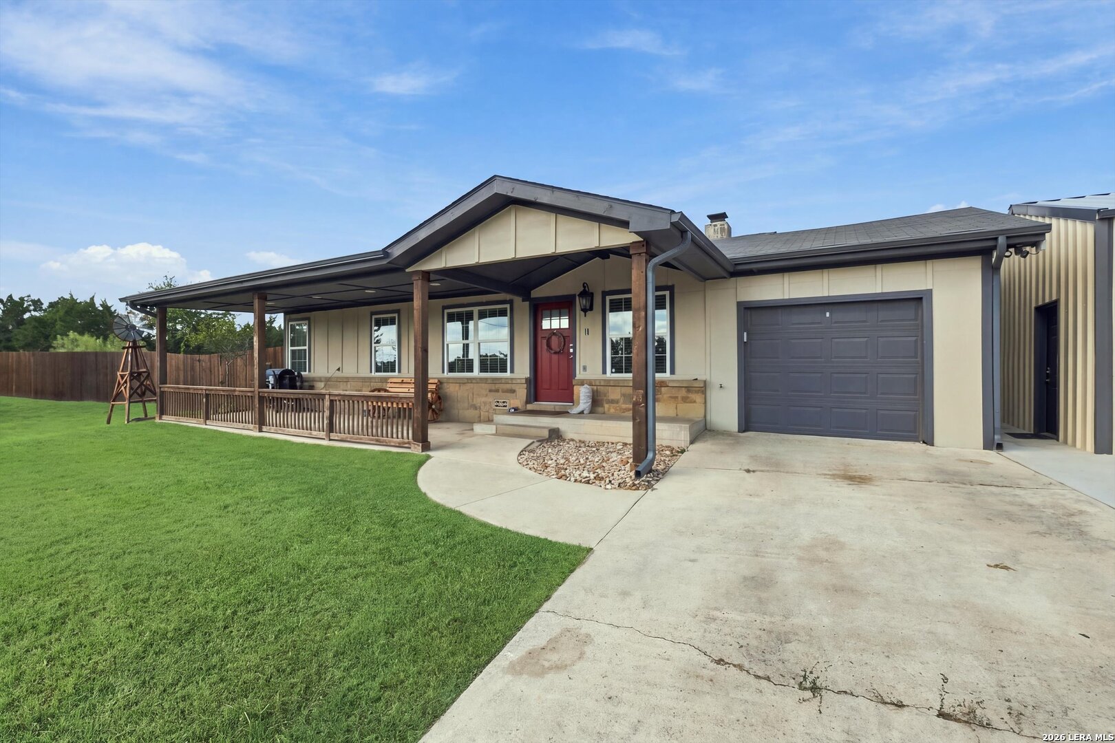 526 Cheyenne Trail Pipe Creek TX 78063