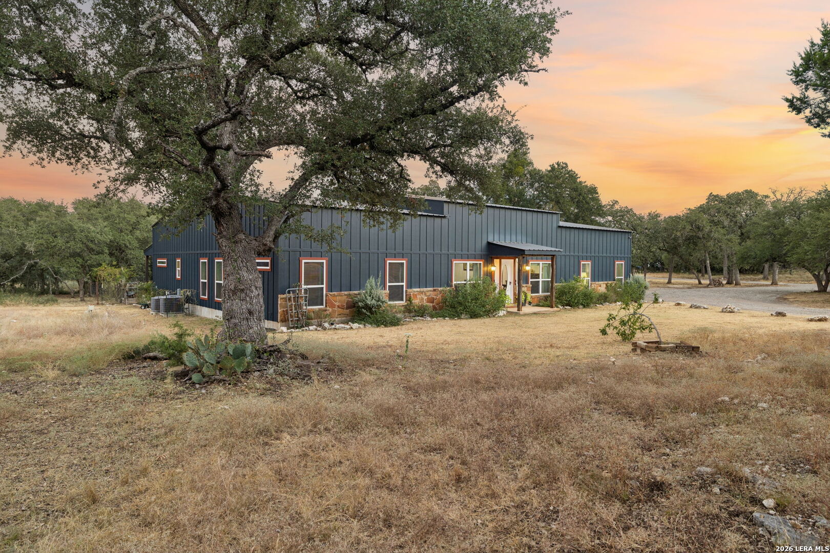 105 Dillard Lane Bergheim TX 78004