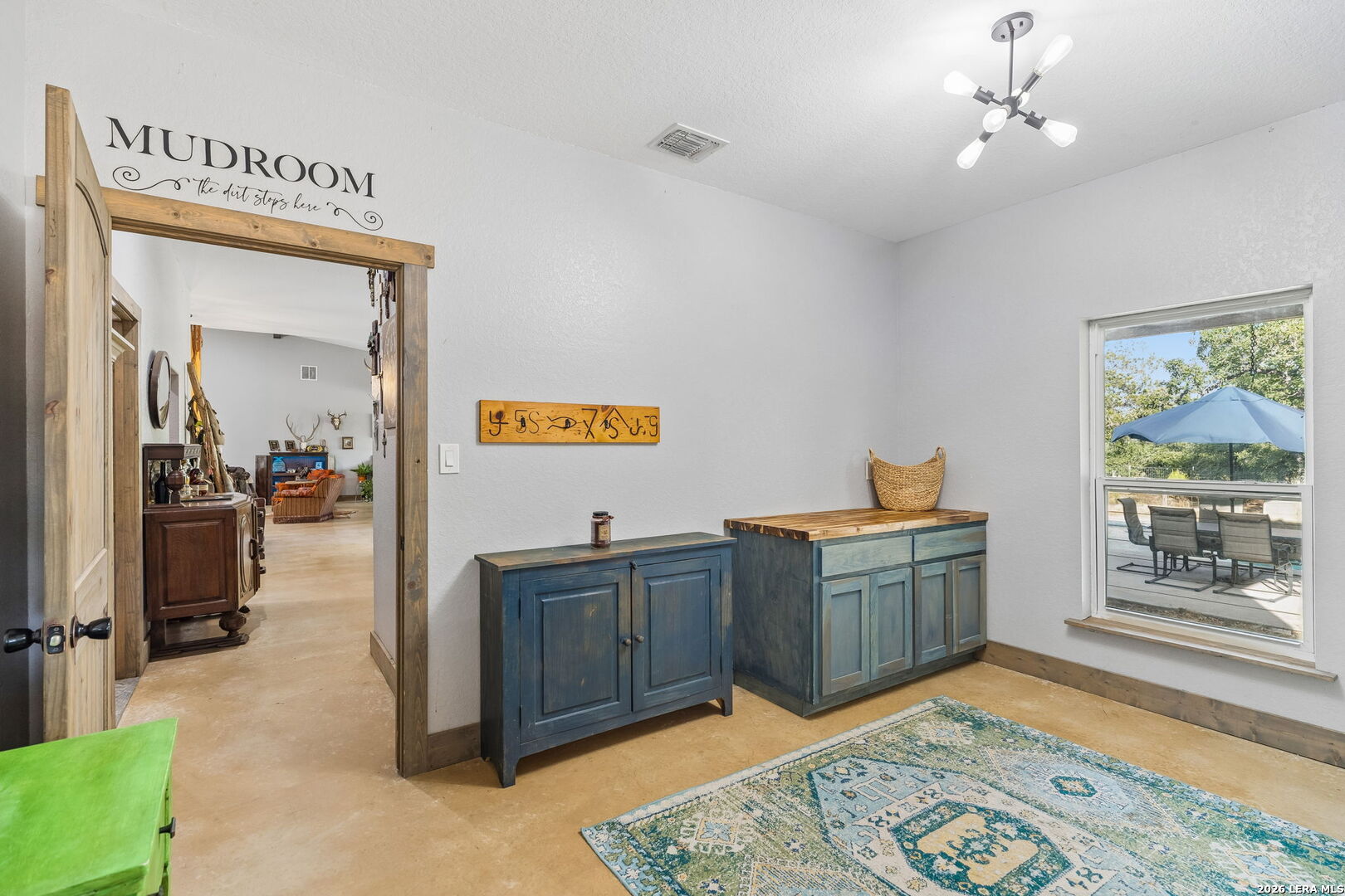 105 Dillard Lane Bergheim TX 78004