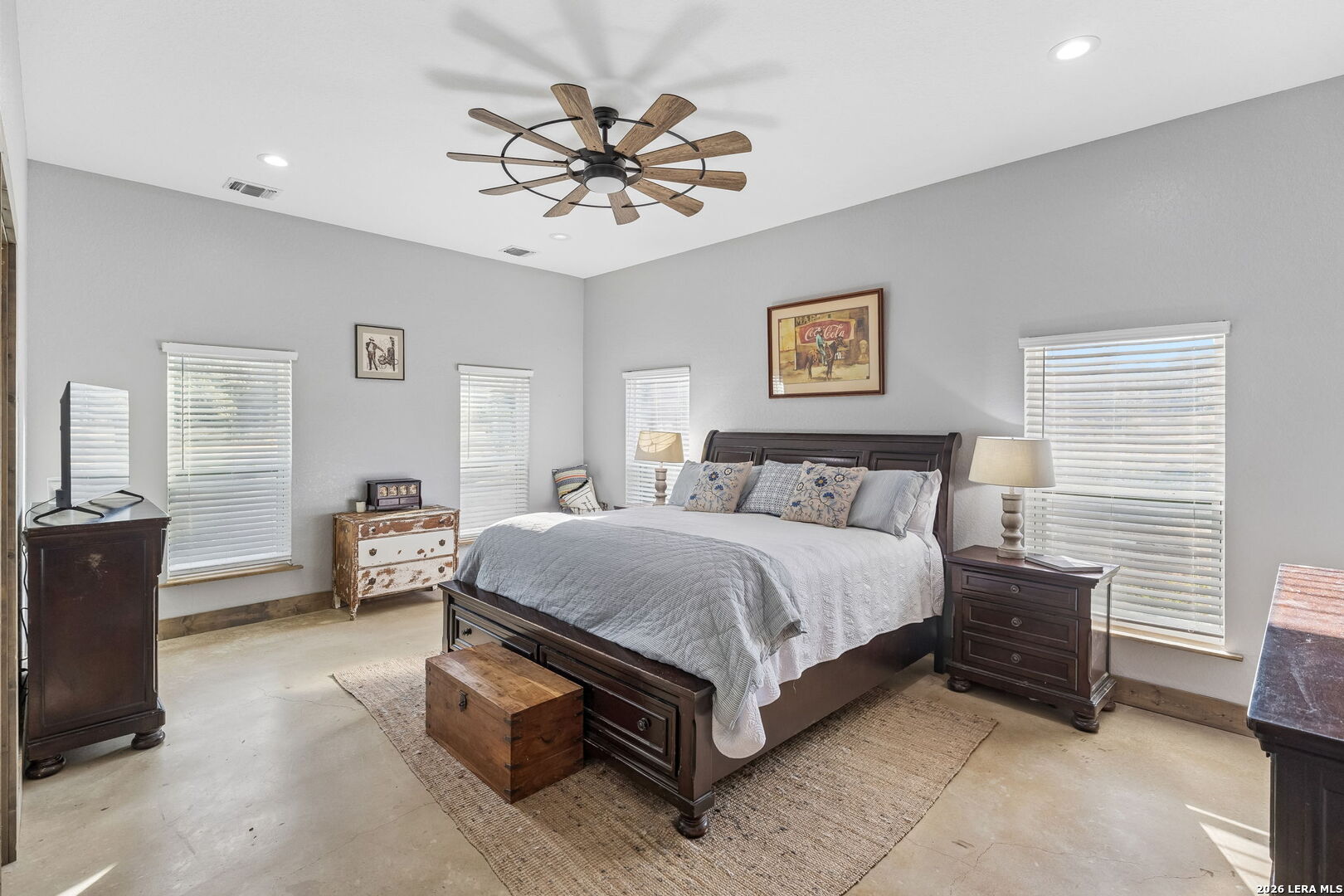 105 Dillard Lane Bergheim TX 78004
