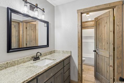 105 Dillard Lane Bergheim TX 78004