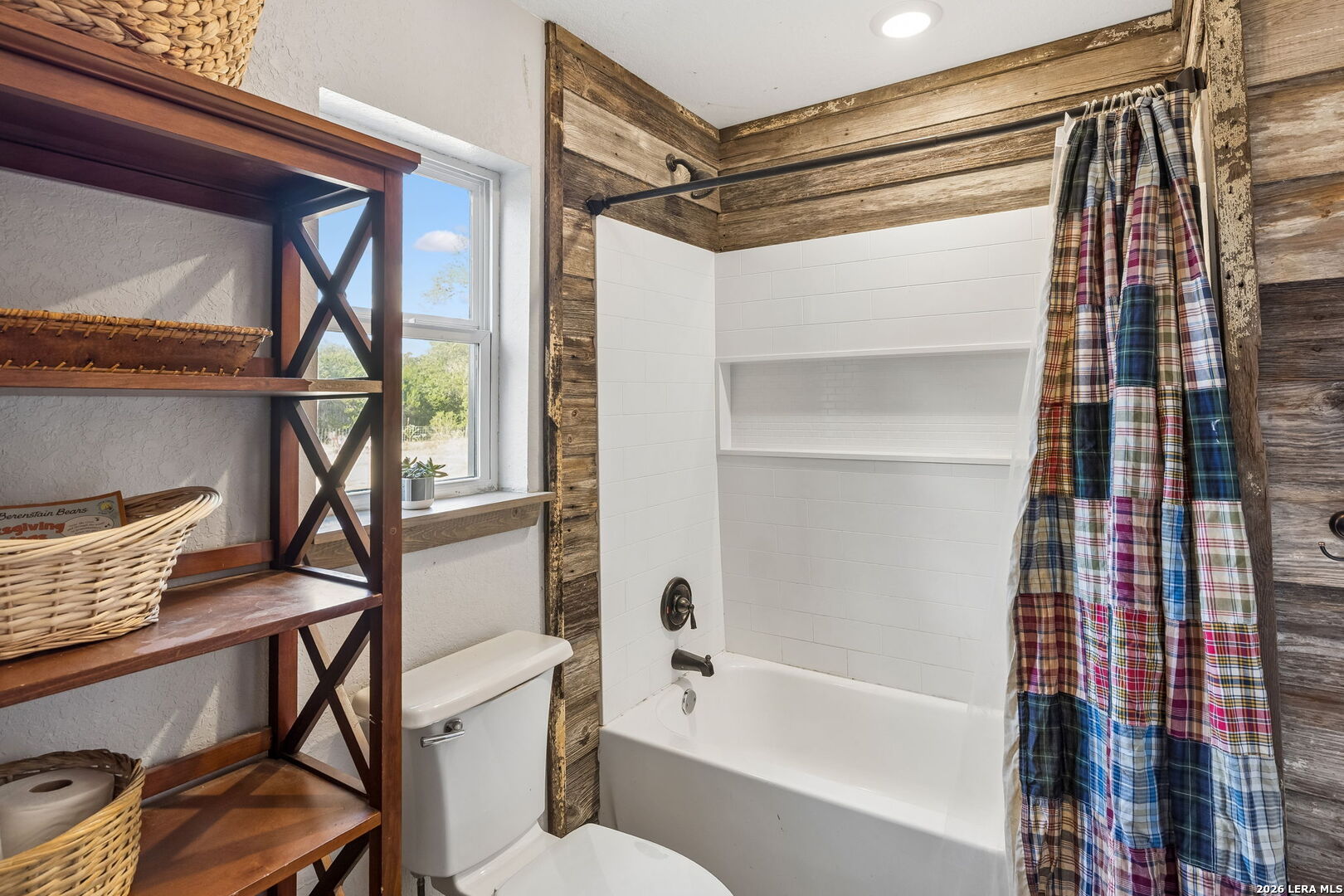 105 Dillard Lane Bergheim TX 78004