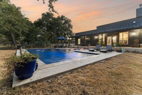 105 Dillard Lane Bergheim TX 78004