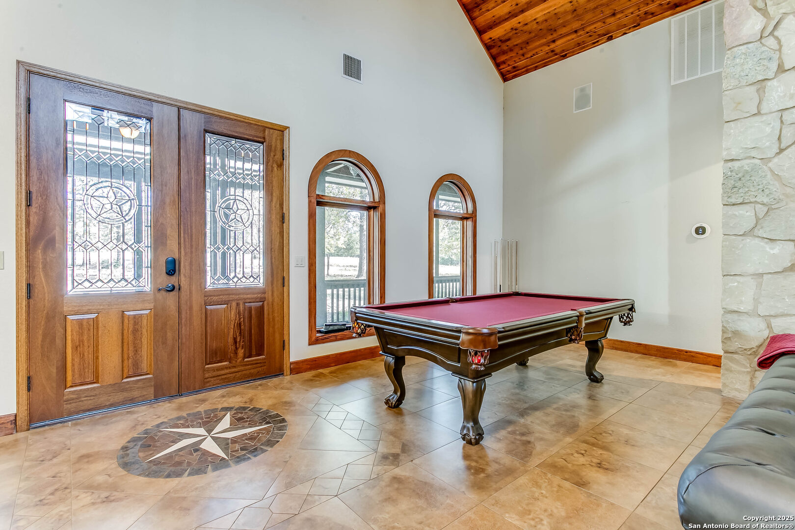 408 Copeland Hill Smithville TX 78957
