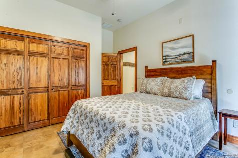 408 Copeland Hill Smithville TX 78957