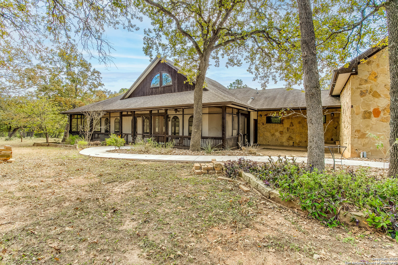 408 Copeland Hill Smithville TX 78957