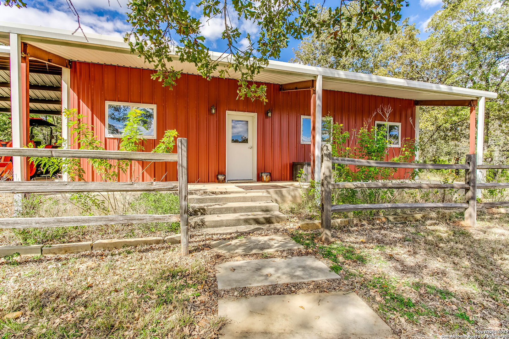 408 Copeland Hill Smithville TX 78957