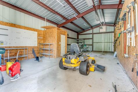 408 Copeland Hill Smithville TX 78957
