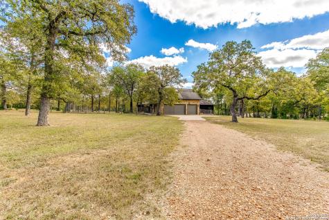 408 Copeland Hill Smithville TX 78957