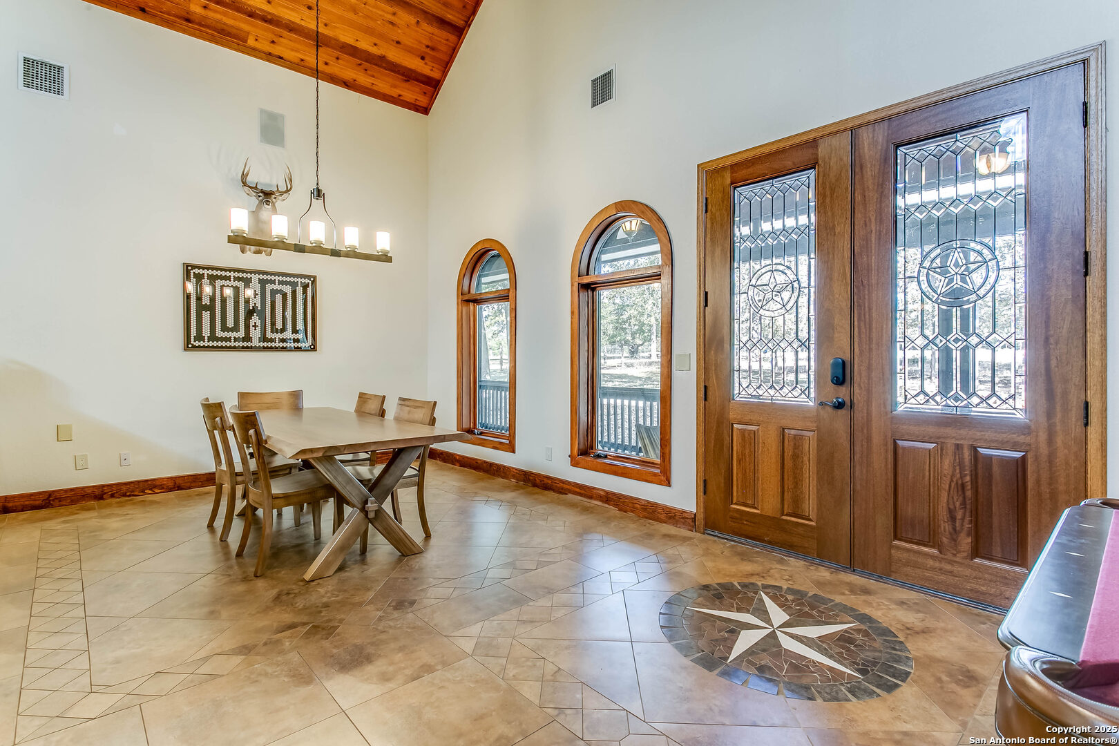 408 Copeland Hill Smithville TX 78957