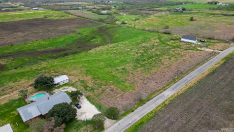 Lot 3 Partnership Road Seguin TX 78155