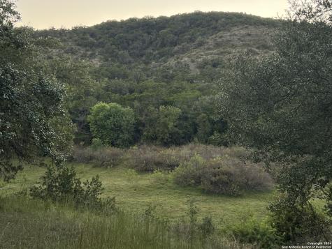 2150 The Low Road San Marcos TX 78666