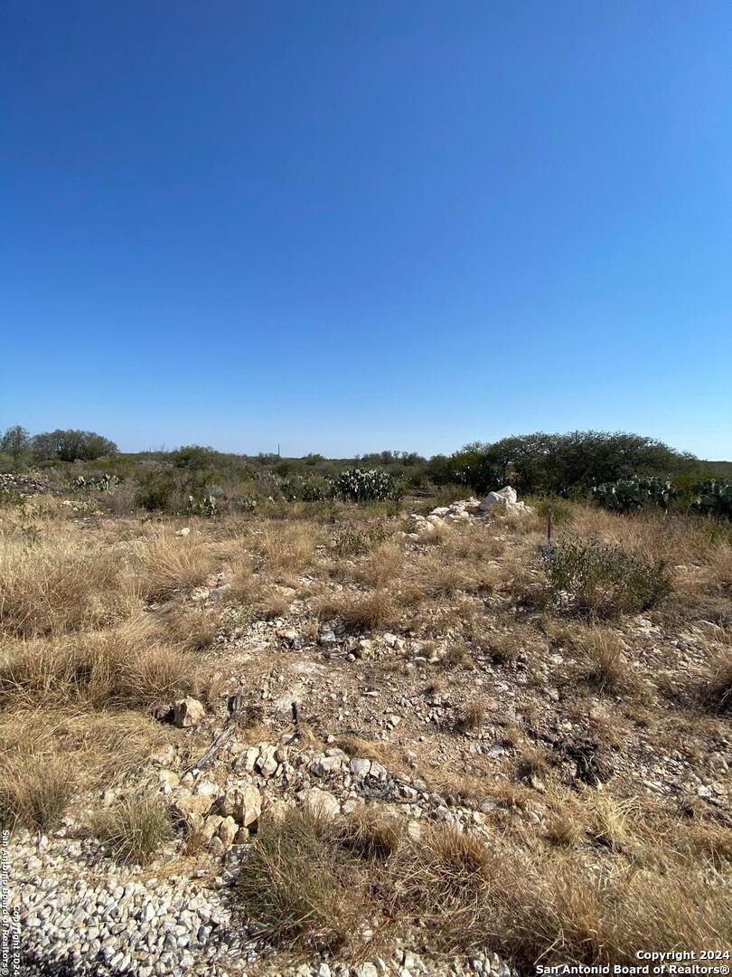 73 Friendship Hills Circle Uvalde TX 78801