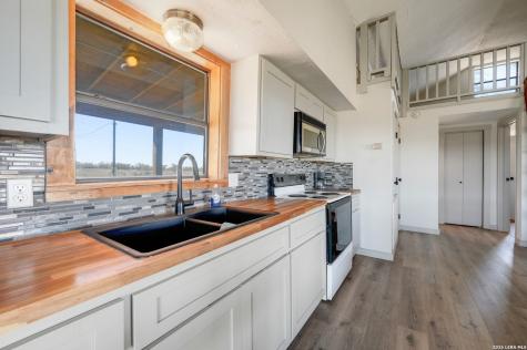 2803 Zenner Ahrens Fredericksburg TX 78624