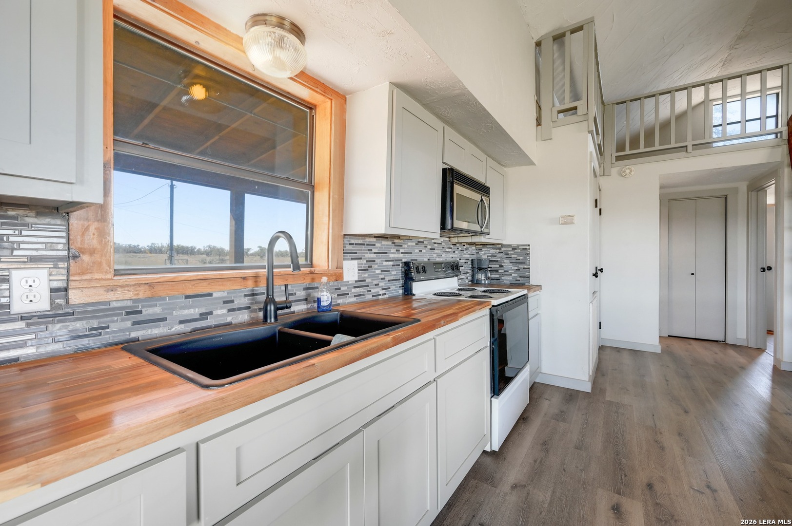 2803 Zenner Ahrens Fredericksburg TX 78624