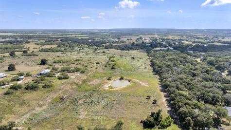 12153 E Us Highway 87 W La Vernia TX 78121