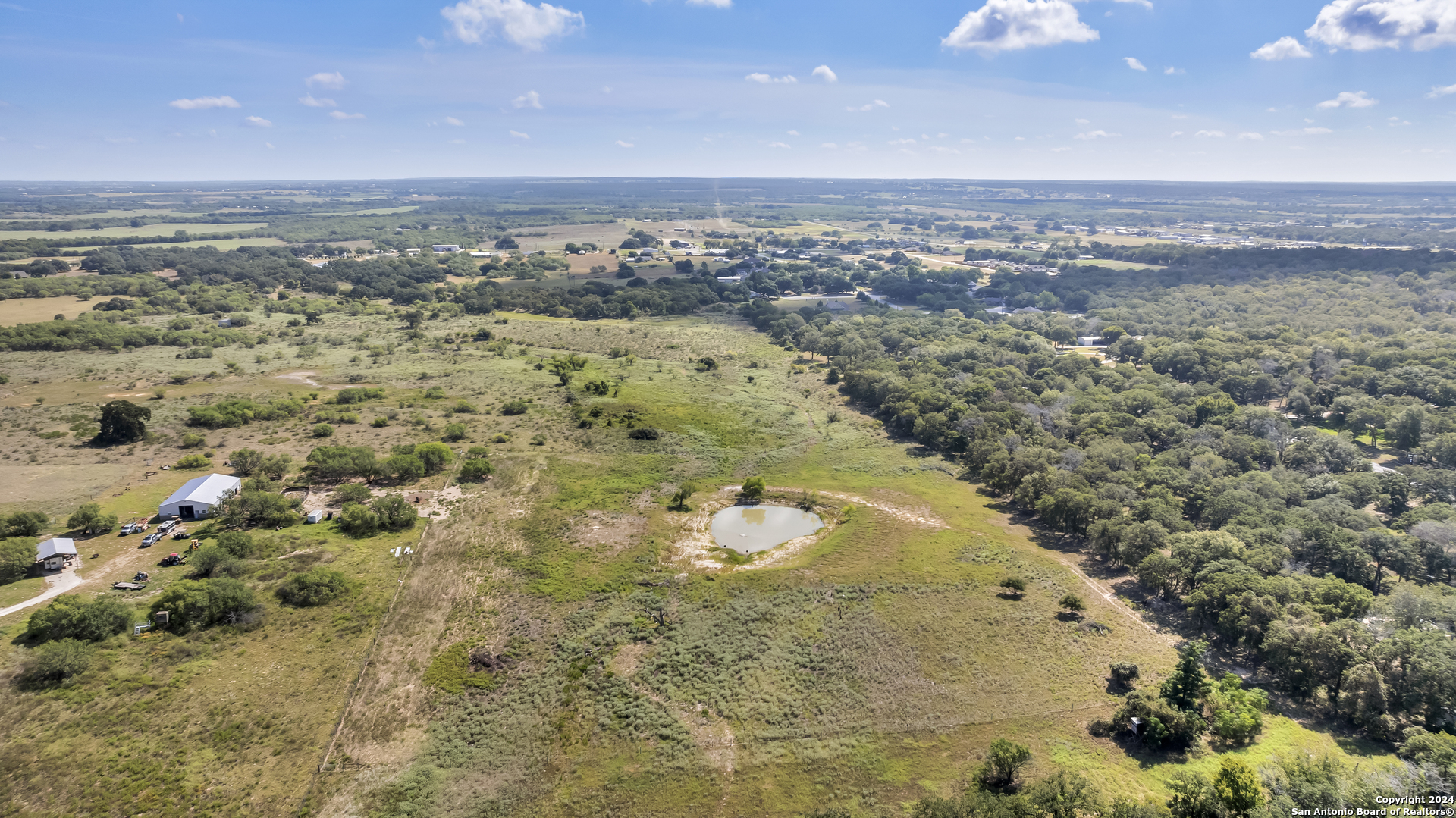 12153 E Us Hwy 87 W La Vernia TX 78121