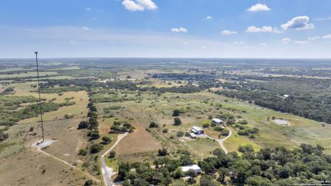 12153 E Us Highway 87 W La Vernia TX 78121