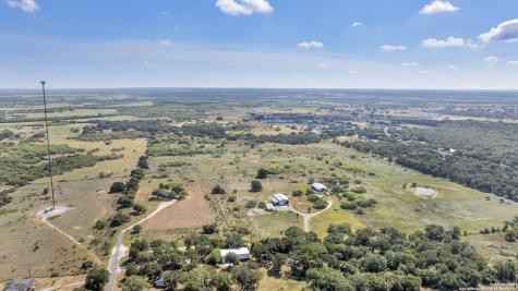 12153 E Us Highway 87 W La Vernia TX 78121