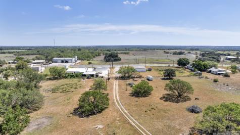 12153 E Us Highway 87 W La Vernia TX 78121