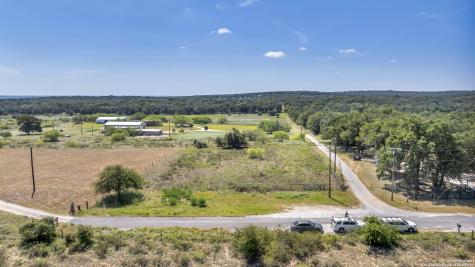 12153 E Us Highway 87 W La Vernia TX 78121