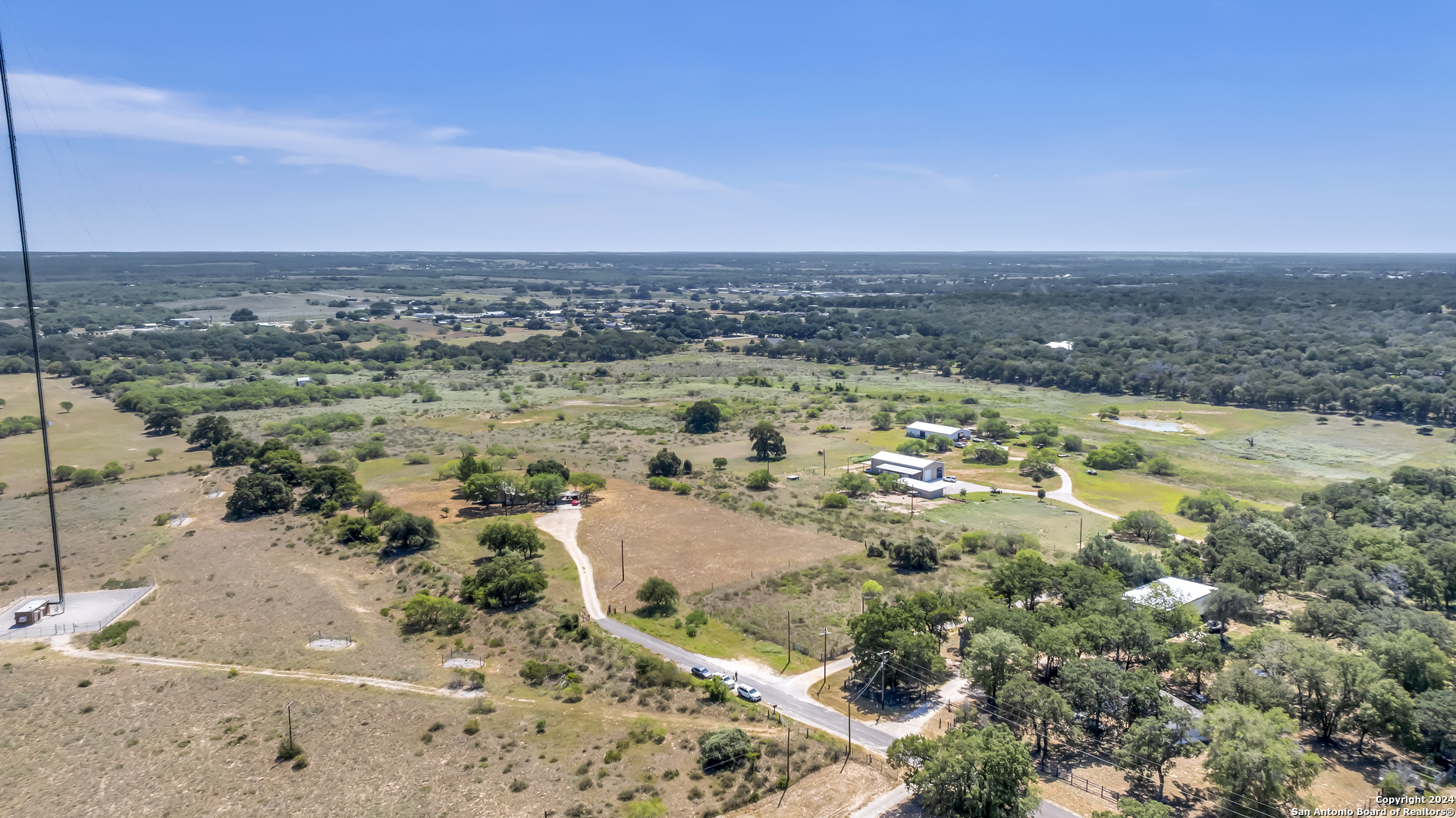12153 E Us Hwy 87 W La Vernia TX 78121