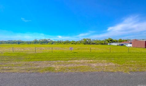 Tbd,lot 12 Priest Road Elmendorf TX 78112